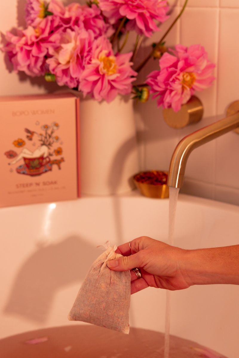Bopo Women Blushing Bath Tea
